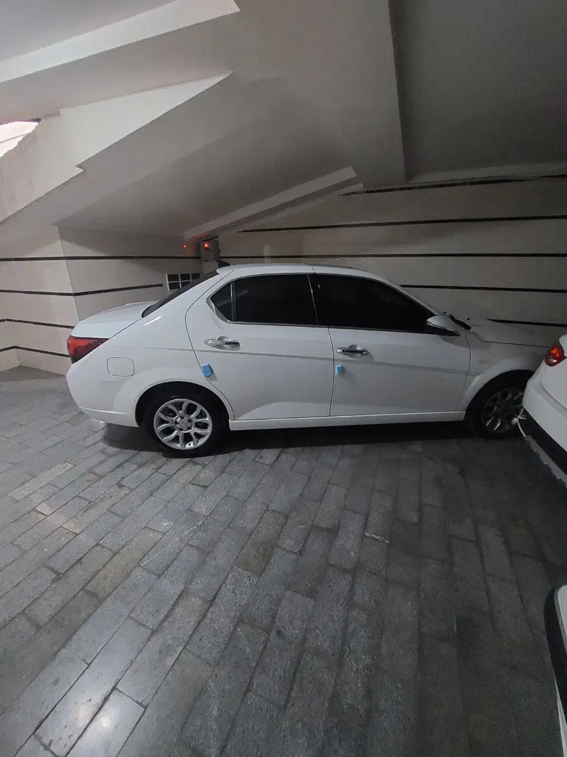 دنا پلاس توربو اتوماتیک - 1403