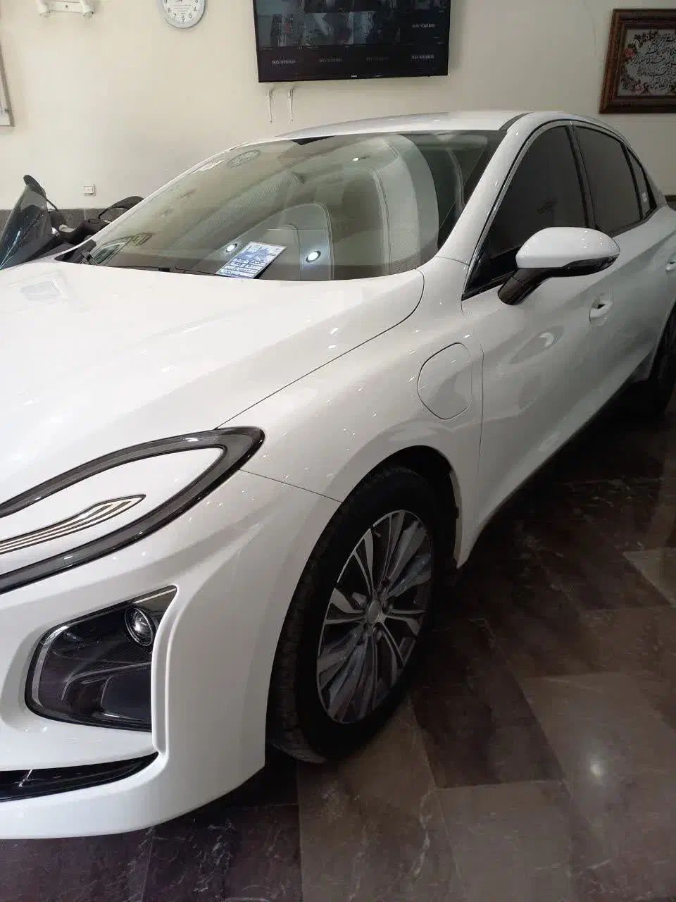 هونگچی E QM5 140 کیلووات - 2024