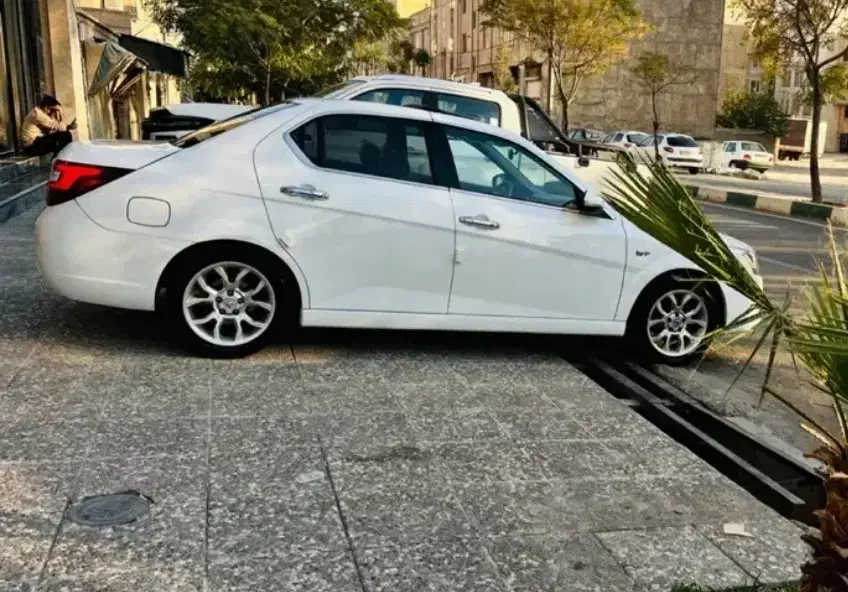 دنا پلاس توربو اتوماتیک آپشنال - 1404