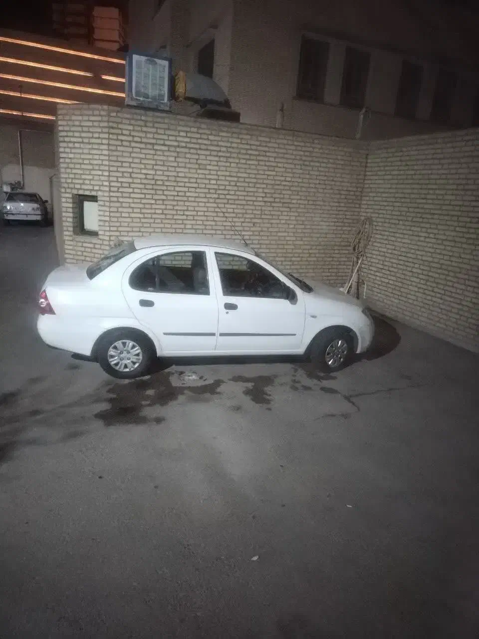 تیبا صندوق دار EX - 1401