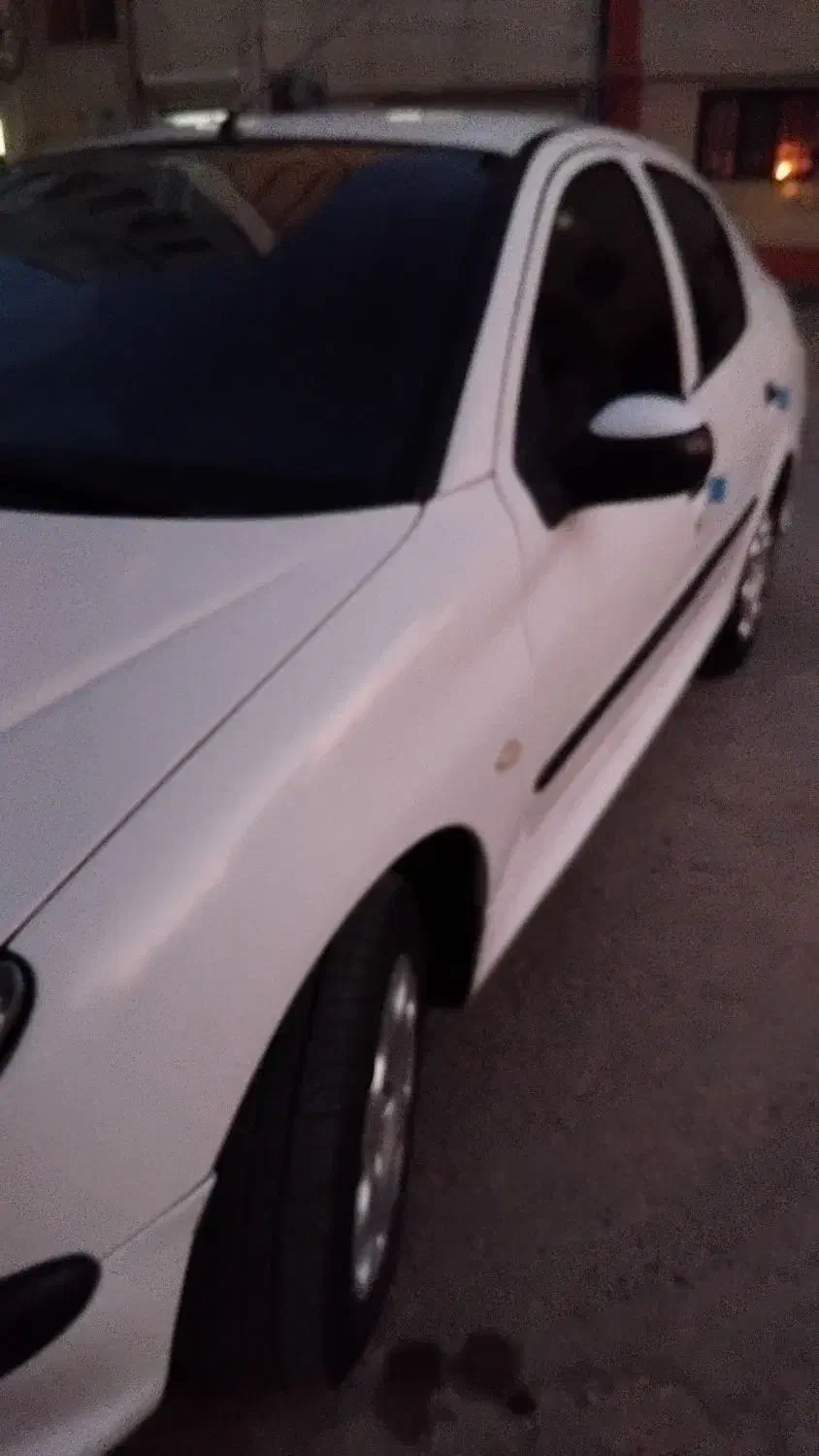 پژو ۲۰۶ صندوق دار v8 - 1392