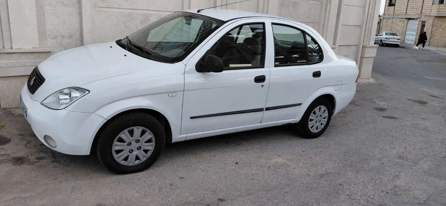 تیبا صندوق دار EX - 1400