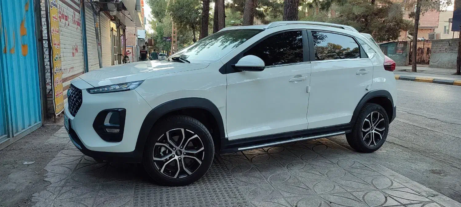 ام وی ام X22 پرو دنده‌ای - 1402