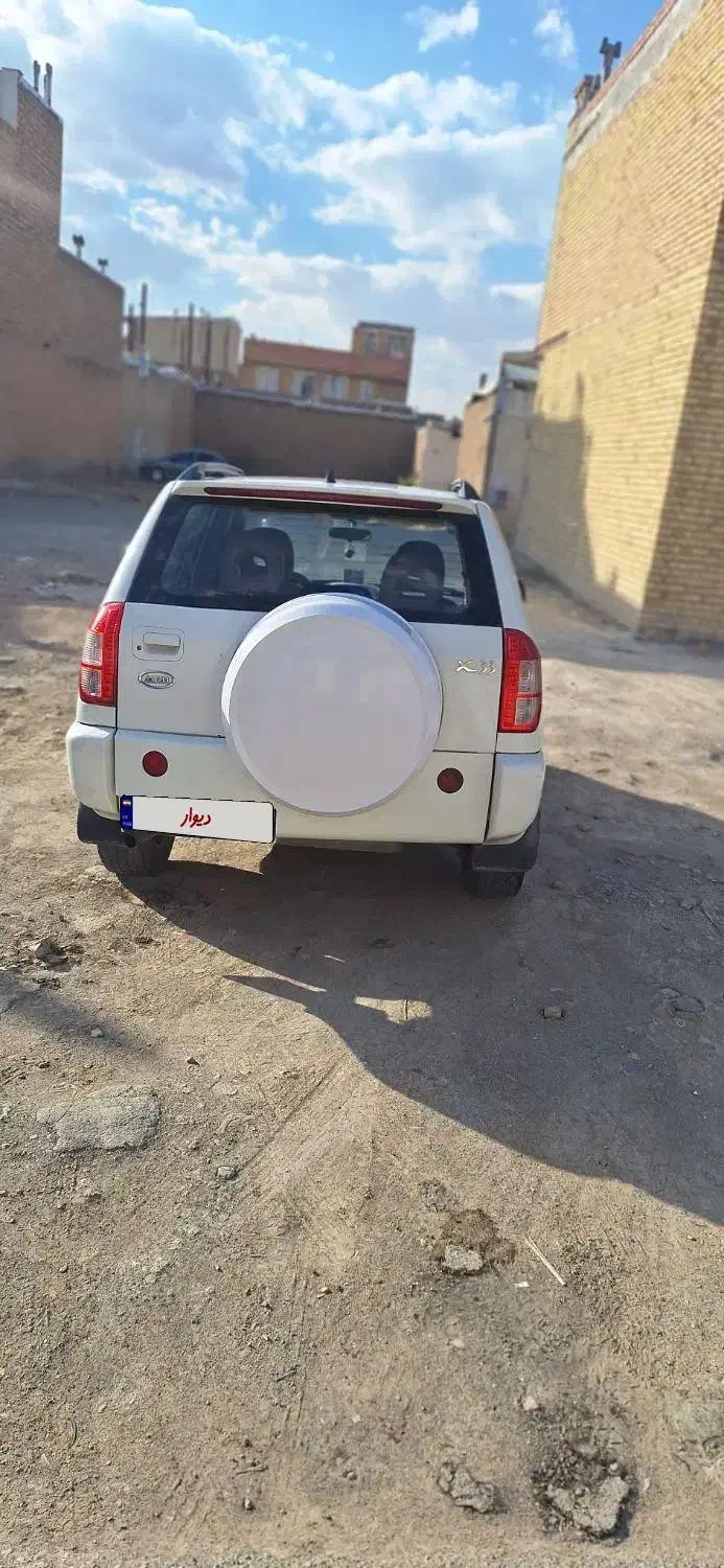 ام وی ام X33 دنده‌ای ساده - 1391