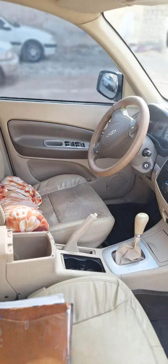 ام وی ام X33 دنده‌ای ساده - 1391