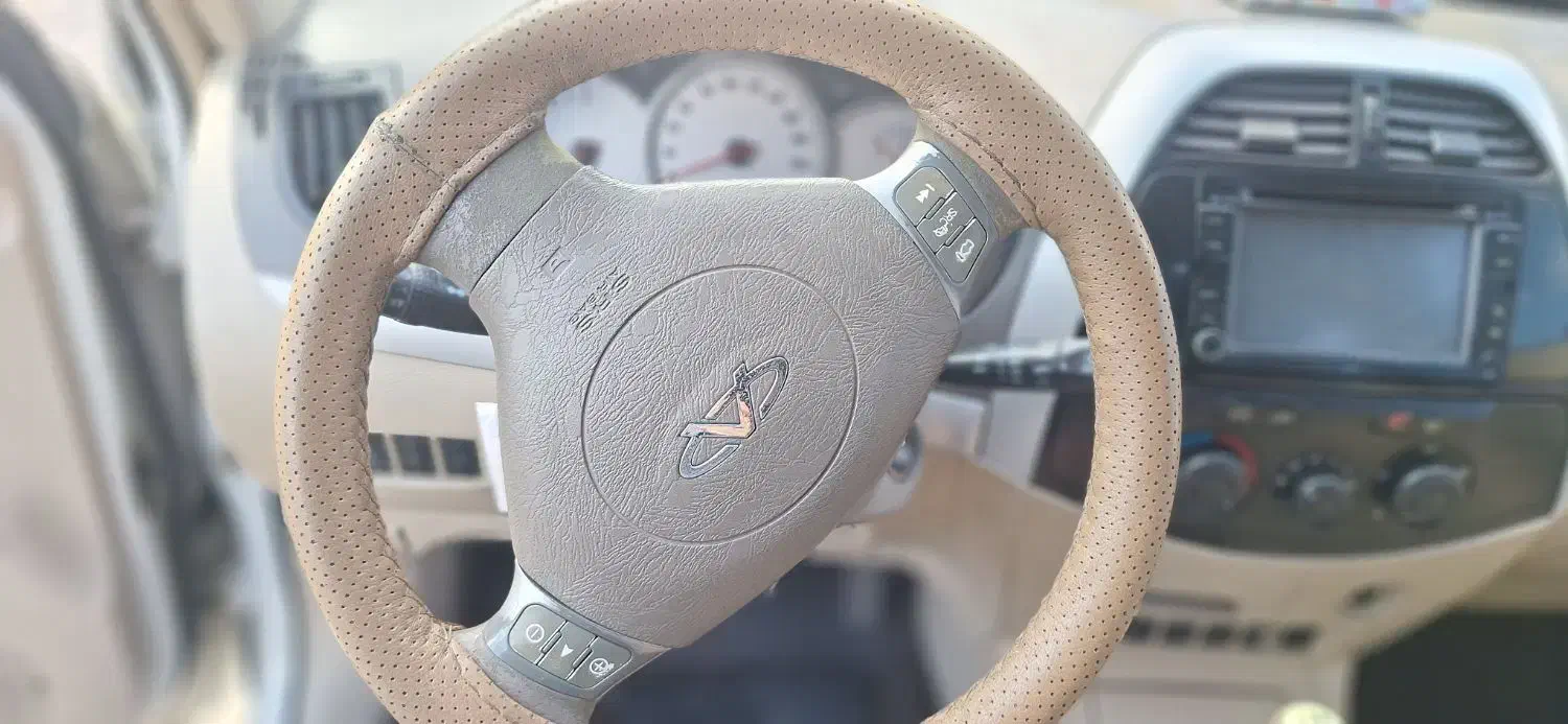 ام وی ام X33 دنده‌ای ساده - 1391