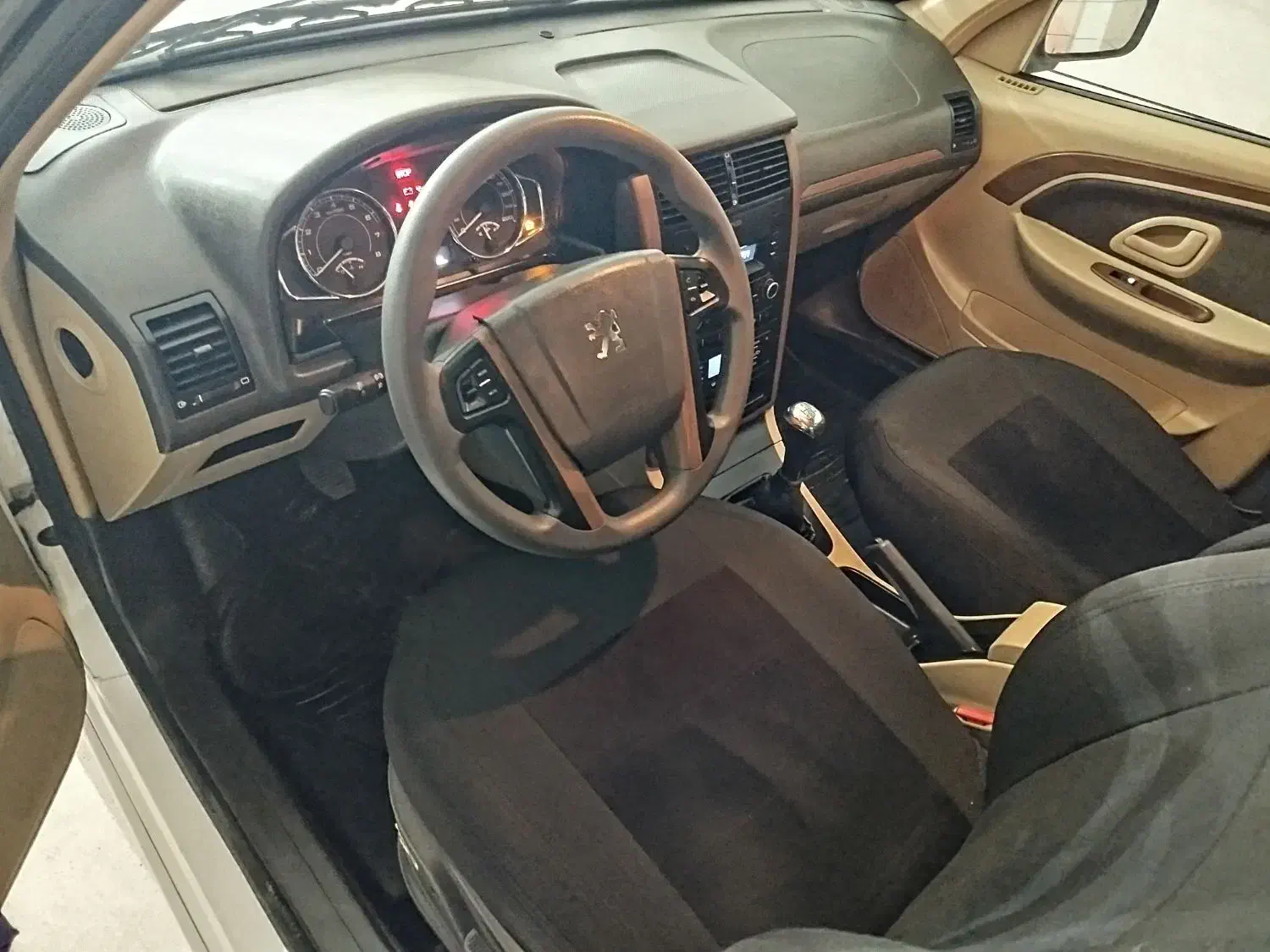 پژو پارس ELX-XU7P سفارشی - 1402