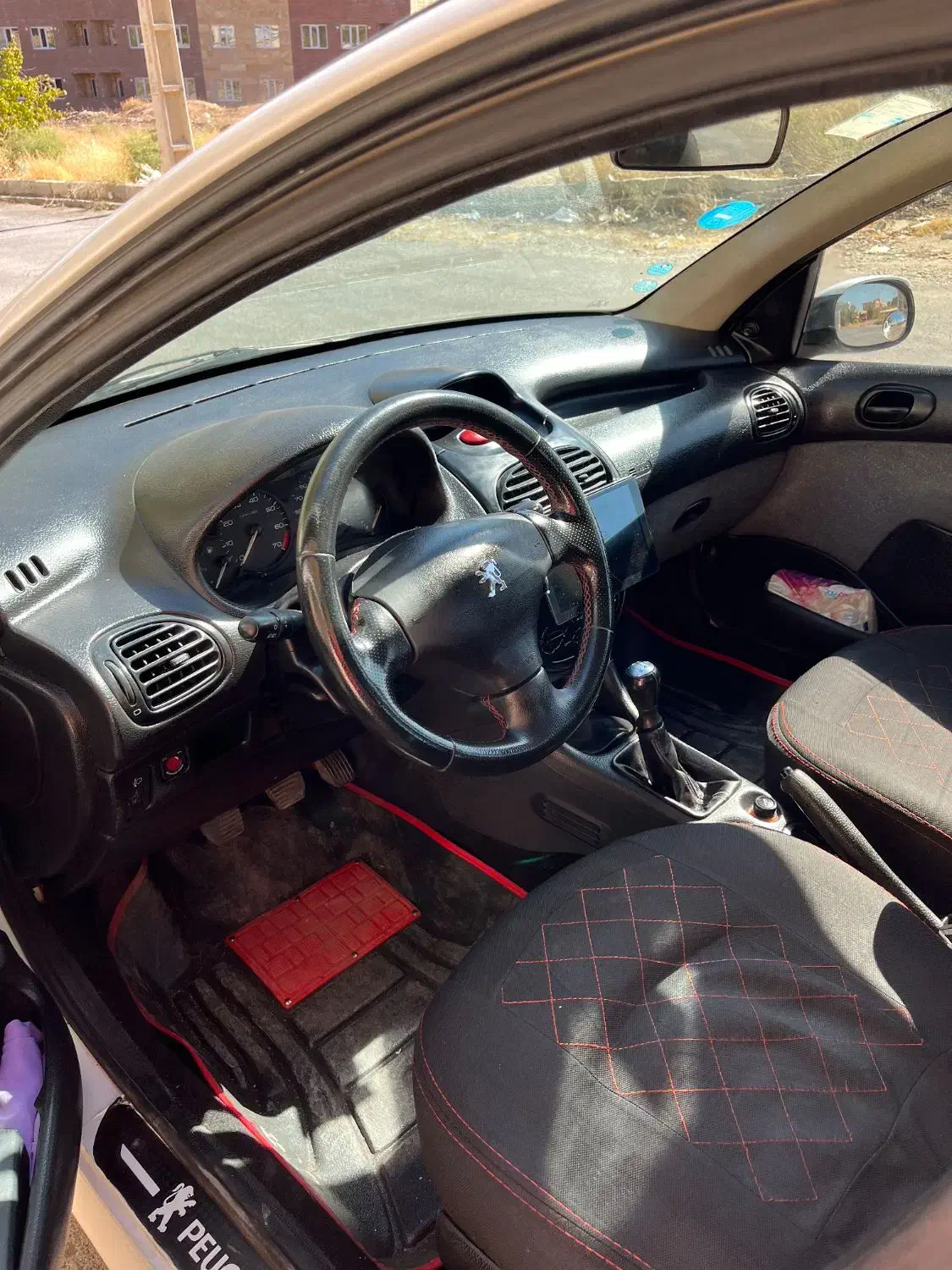 پژو ۲۰۶ صندوق دار v20 - 1391