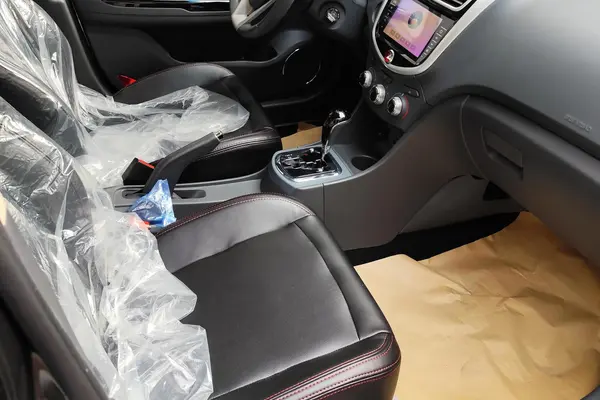 جک J4 اتوماتیک آپشنال - 1404