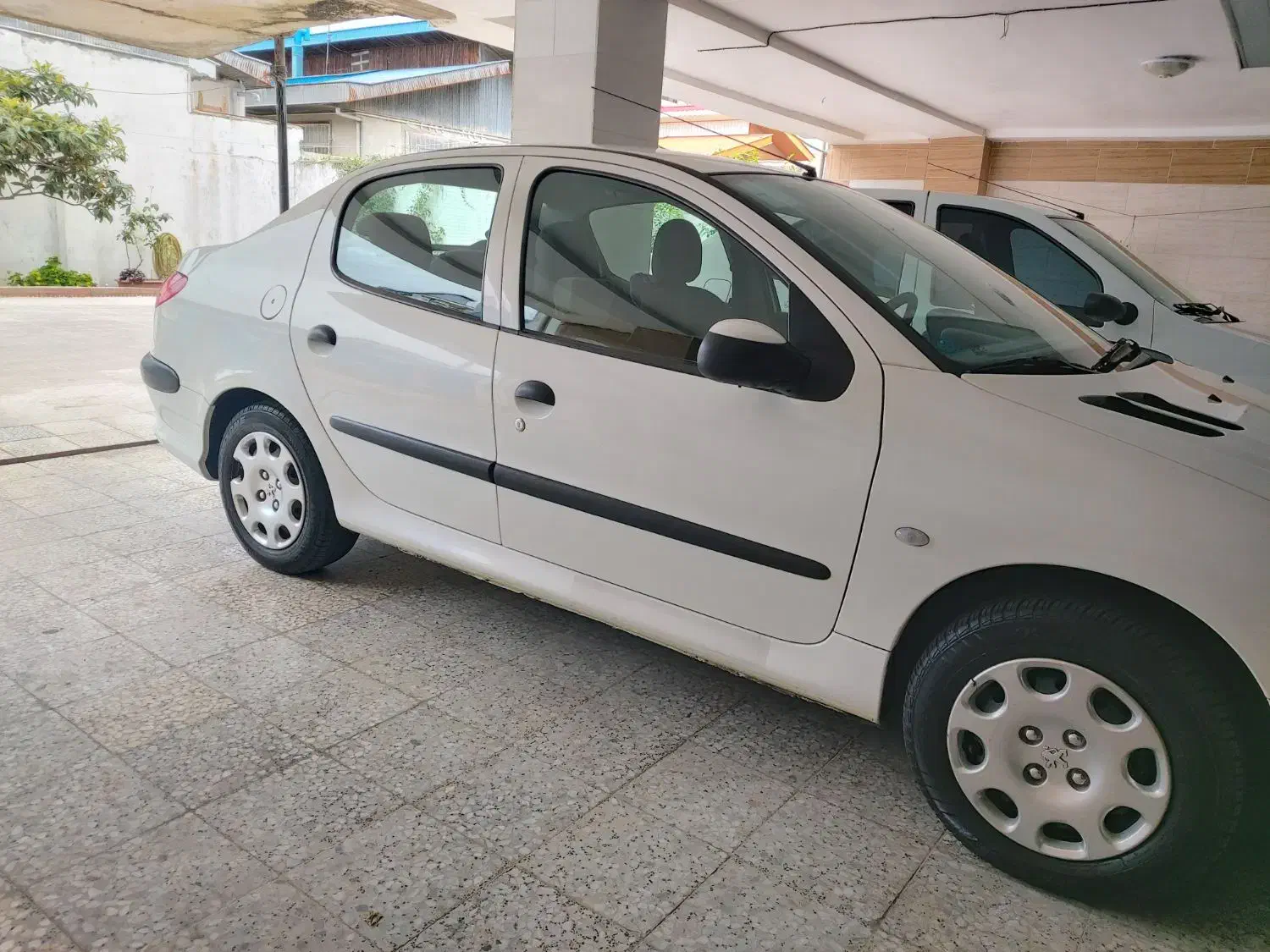 خودرو پژو، ۲۰۶ صندوق دار آگهی ann_20902142