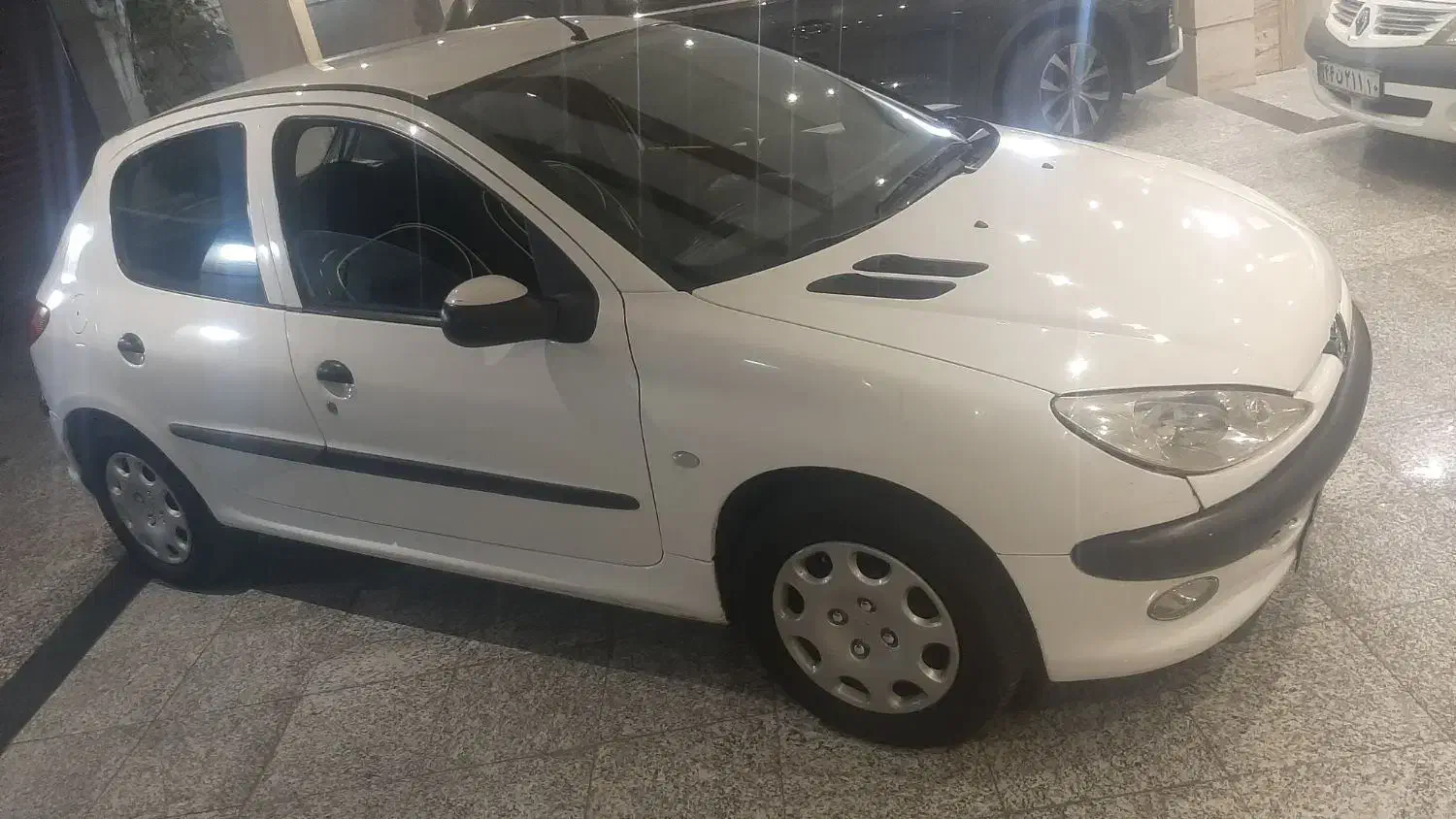 پژو 206 تیپ 2 - 1396