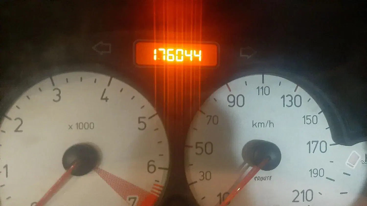 پژو 206 تیپ 2 - 1396