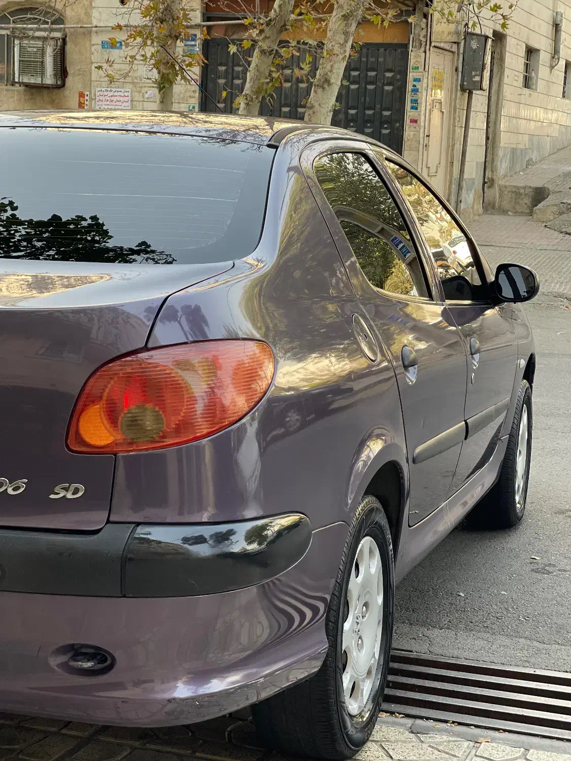 پژو ۲۰۶ صندوق دار v8 - 1395