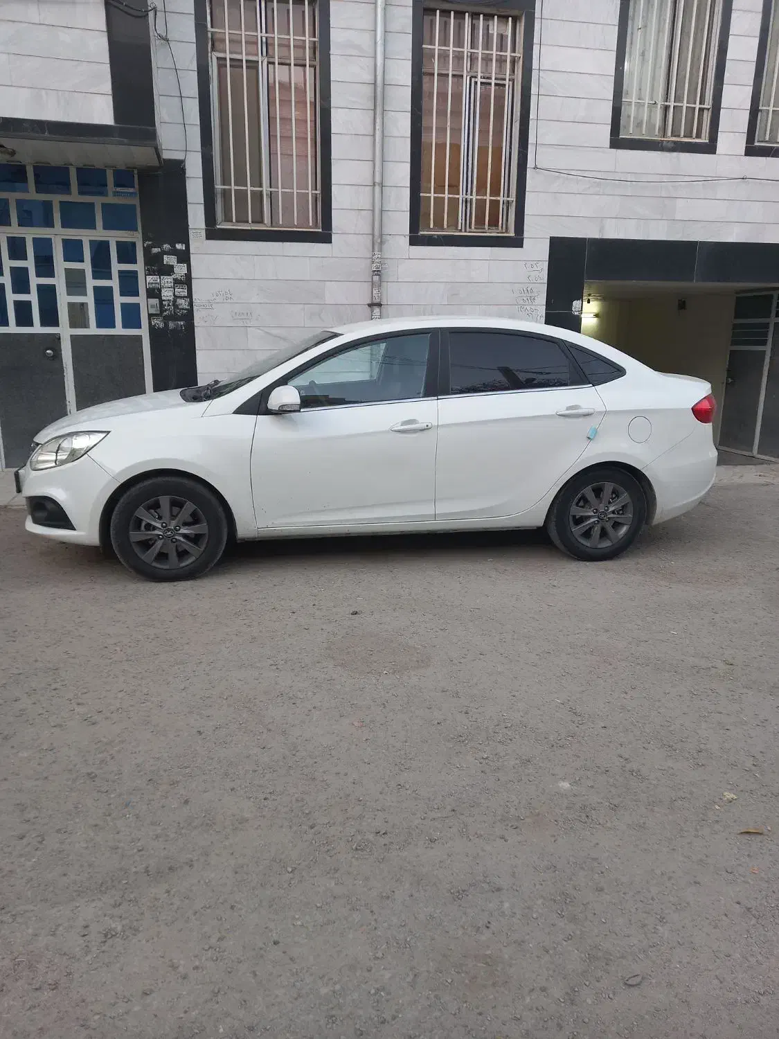 خودرو جک، J4 آگهی ann_20902285