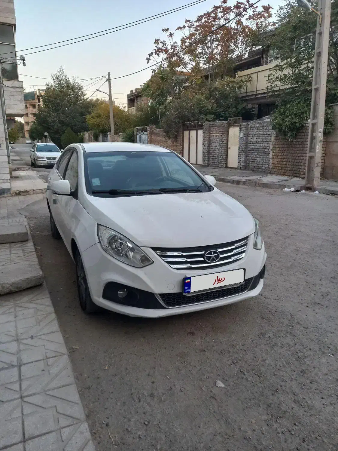 جک J4 اتوماتیک آپشنال - 1402