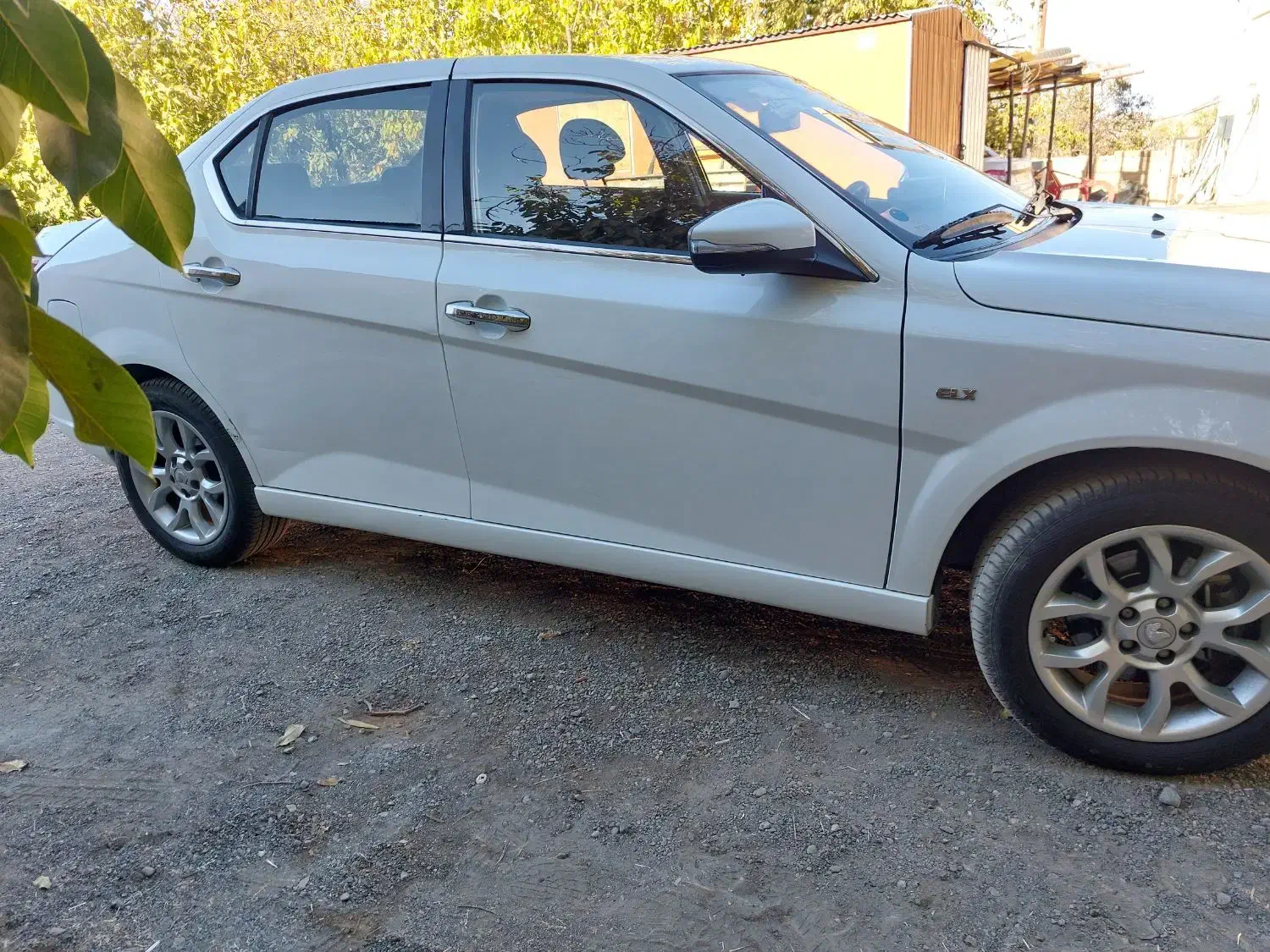 دنا پلاس توربو ۵ دنده 4 ایربگ - 1398