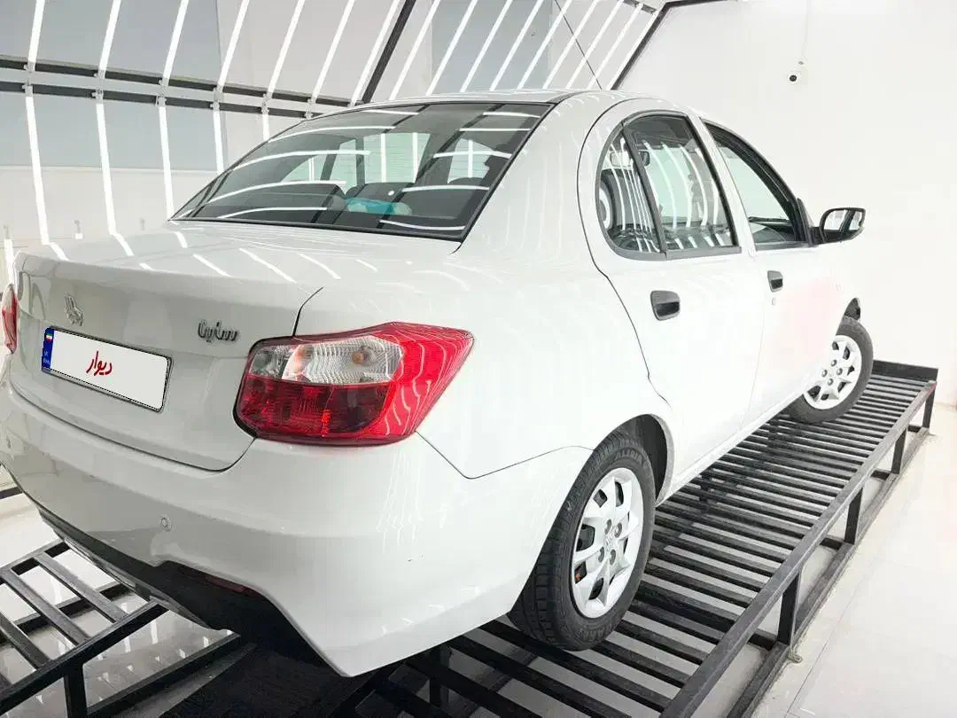 ساینا S دنده‌ای معمولی - 1401