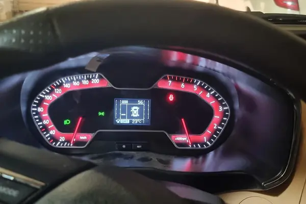 اطلس GL دنده‌ای - 1404