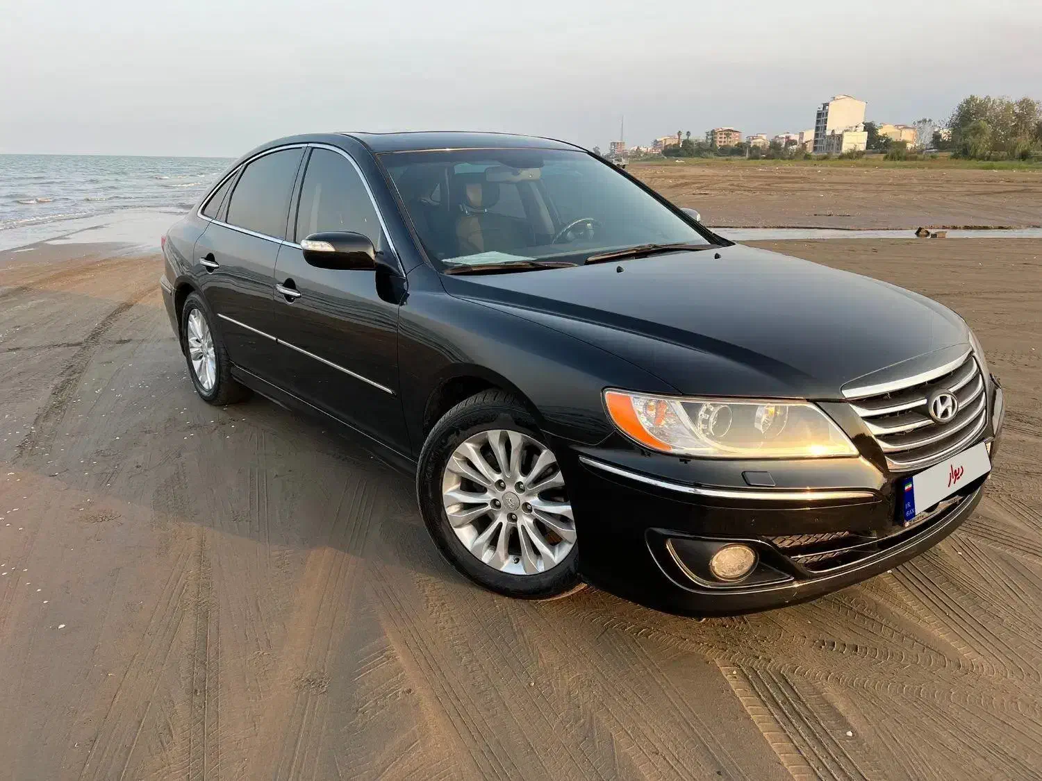 هیوندای آزرا (گرنجور) 3300cc - 2011