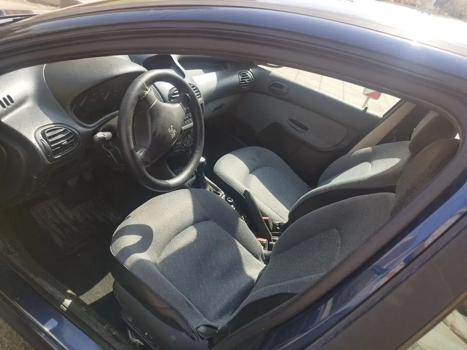 پژو ۲۰۶ صندوق دار v20 - 1386