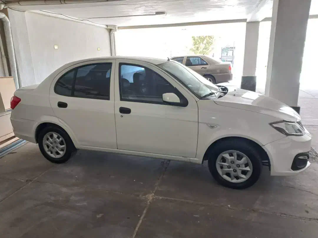 ساینا S دنده‌ای معمولی - 1401