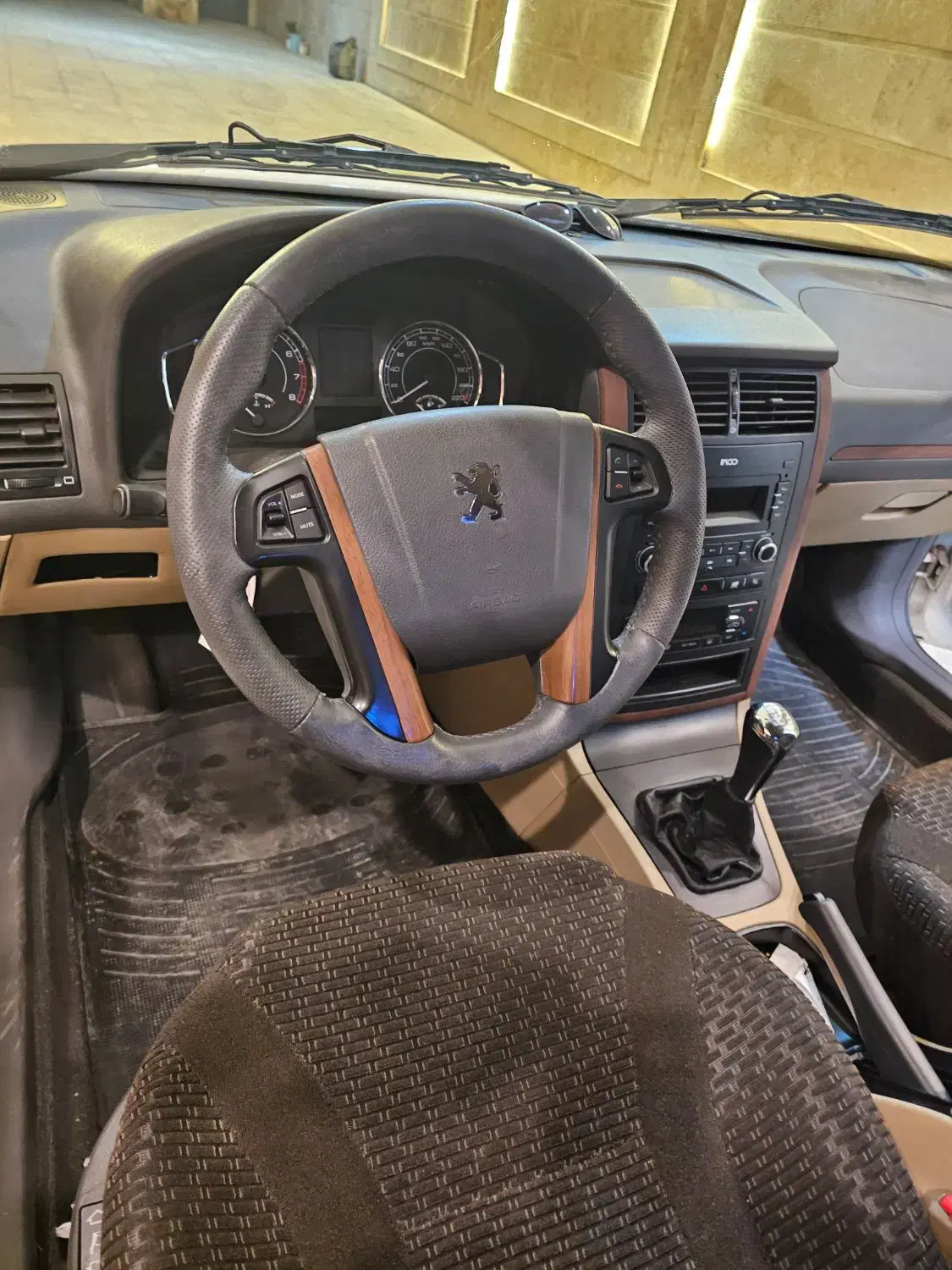 پژو پارس LX - 1401