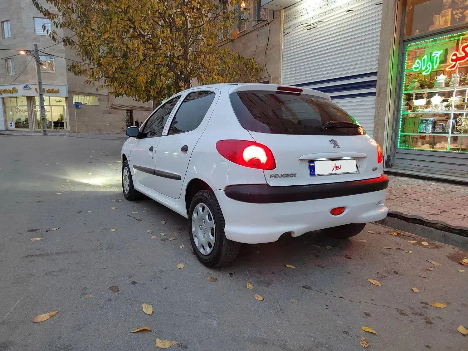 پژو 206 تیپ 2 - 1396