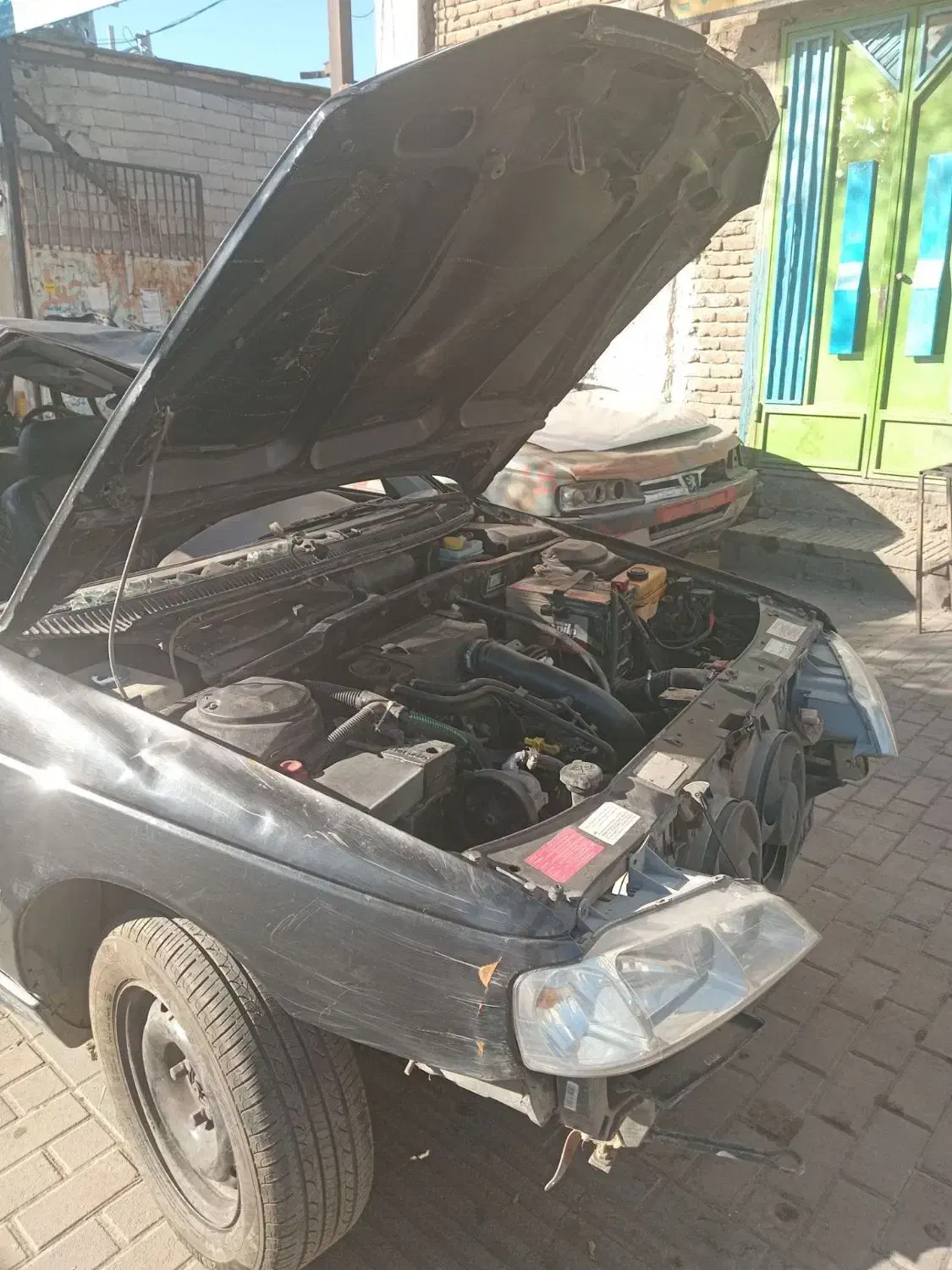 پژو پارس ELX-XU7P سفارشی - 1383