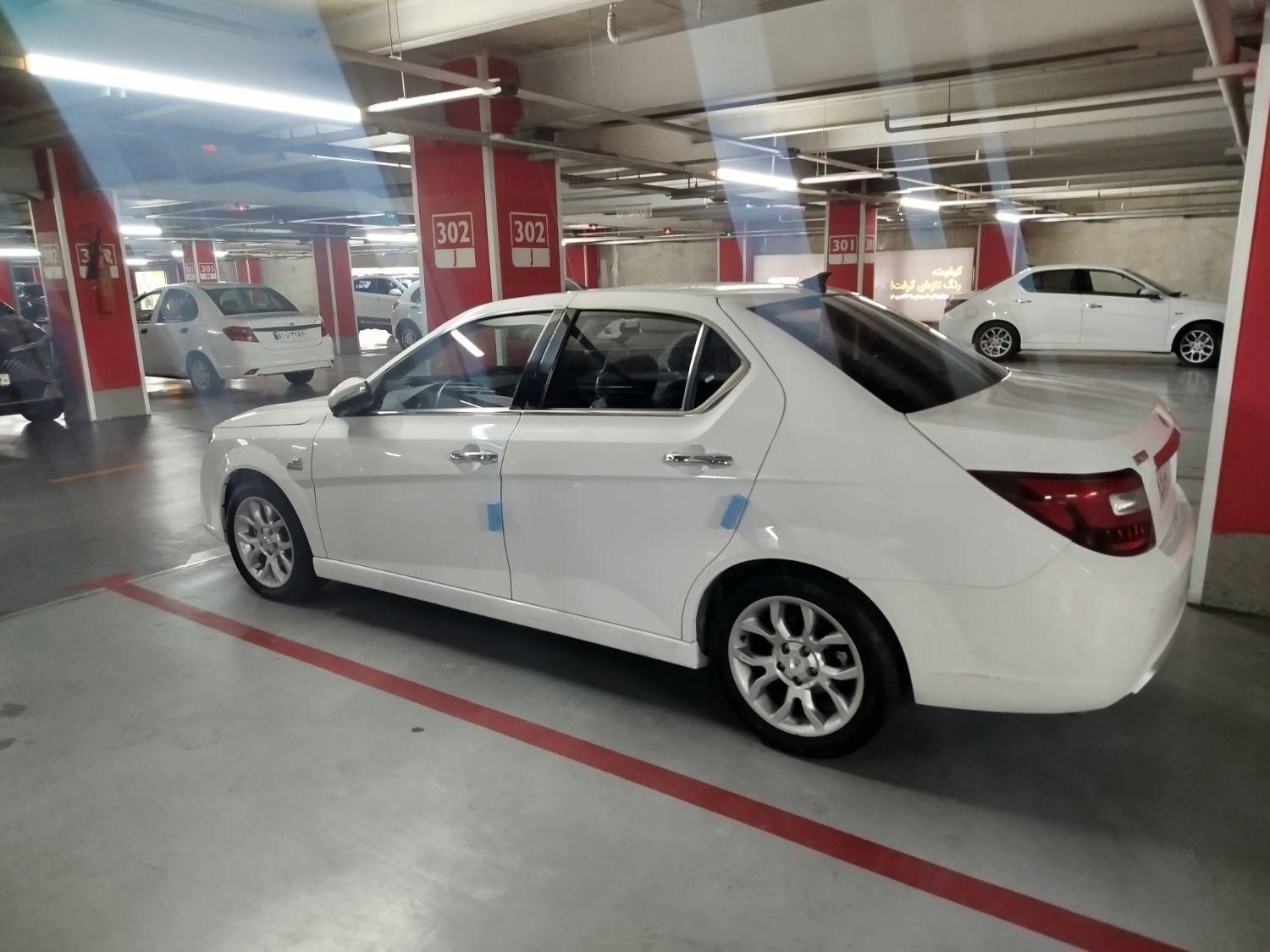 دنا پلاس توربو اتوماتیک - 1402