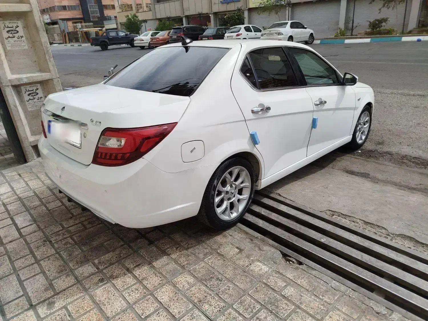 دنا پلاس توربو اتوماتیک - 1402