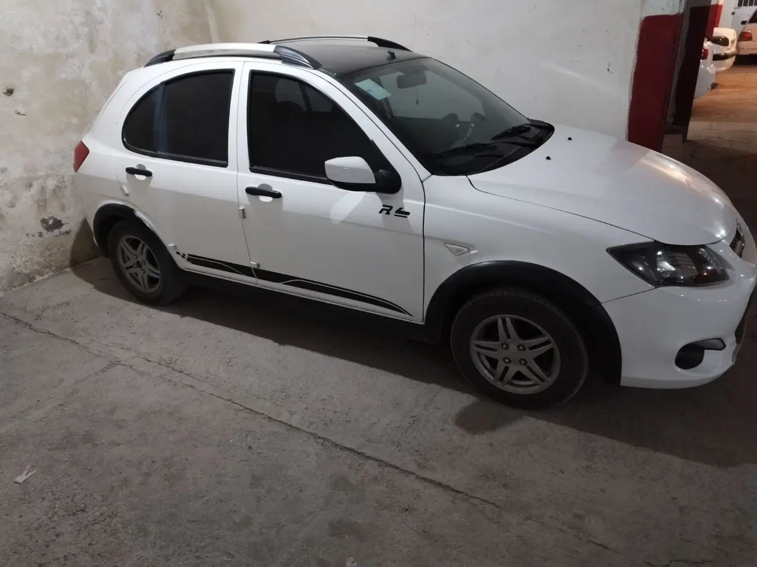 خودرو کوییک، R آگهی ann_20902932