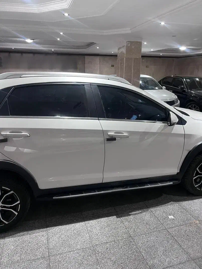 ام وی ام X22 پرو دنده‌ای - 1402