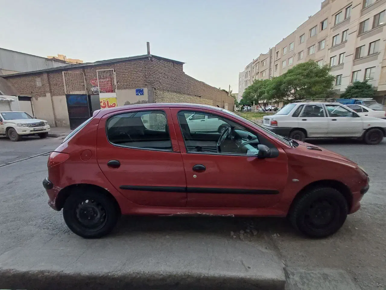 پژو 206 تیپ 2 - 1383
