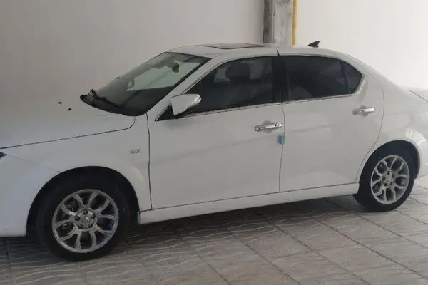 دنا پلاس ۶ دنده EF7p - 1403