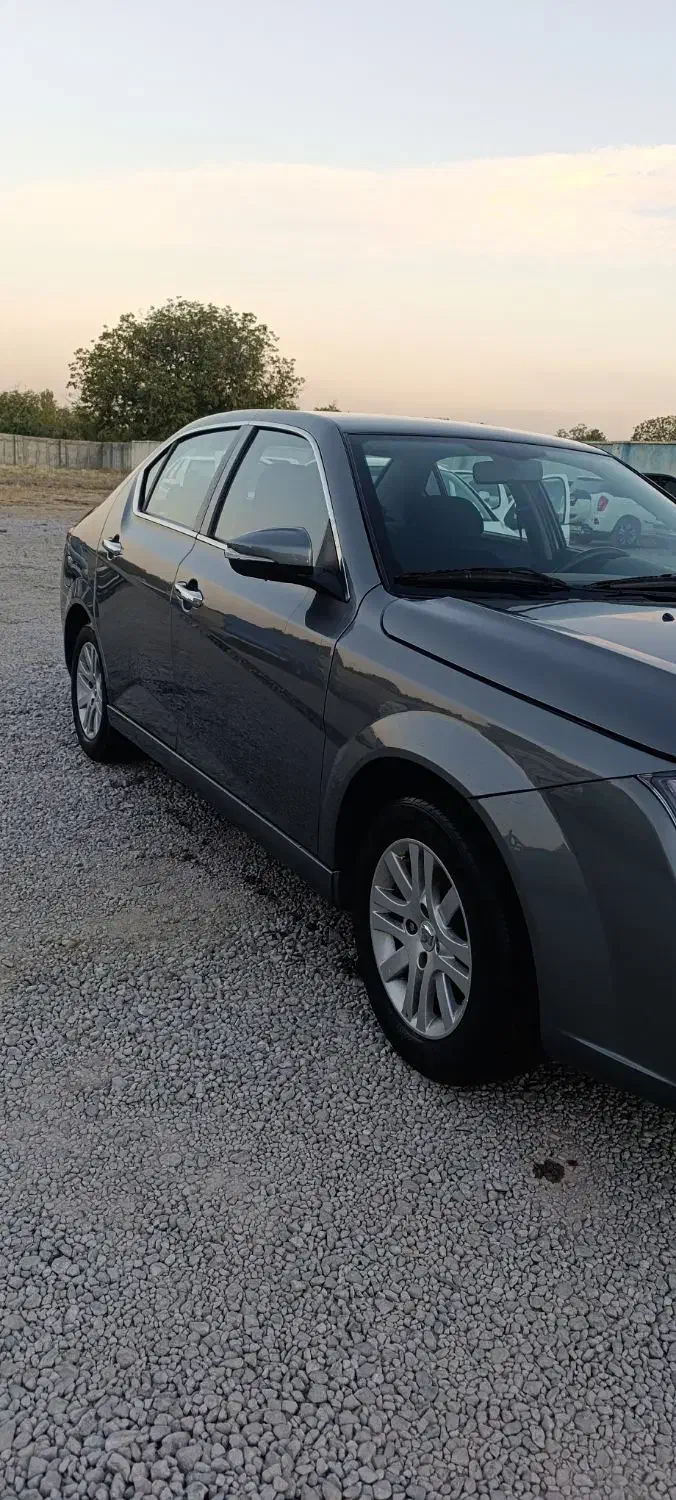 دنا پلاس ۵ دنده EF7 - 1400