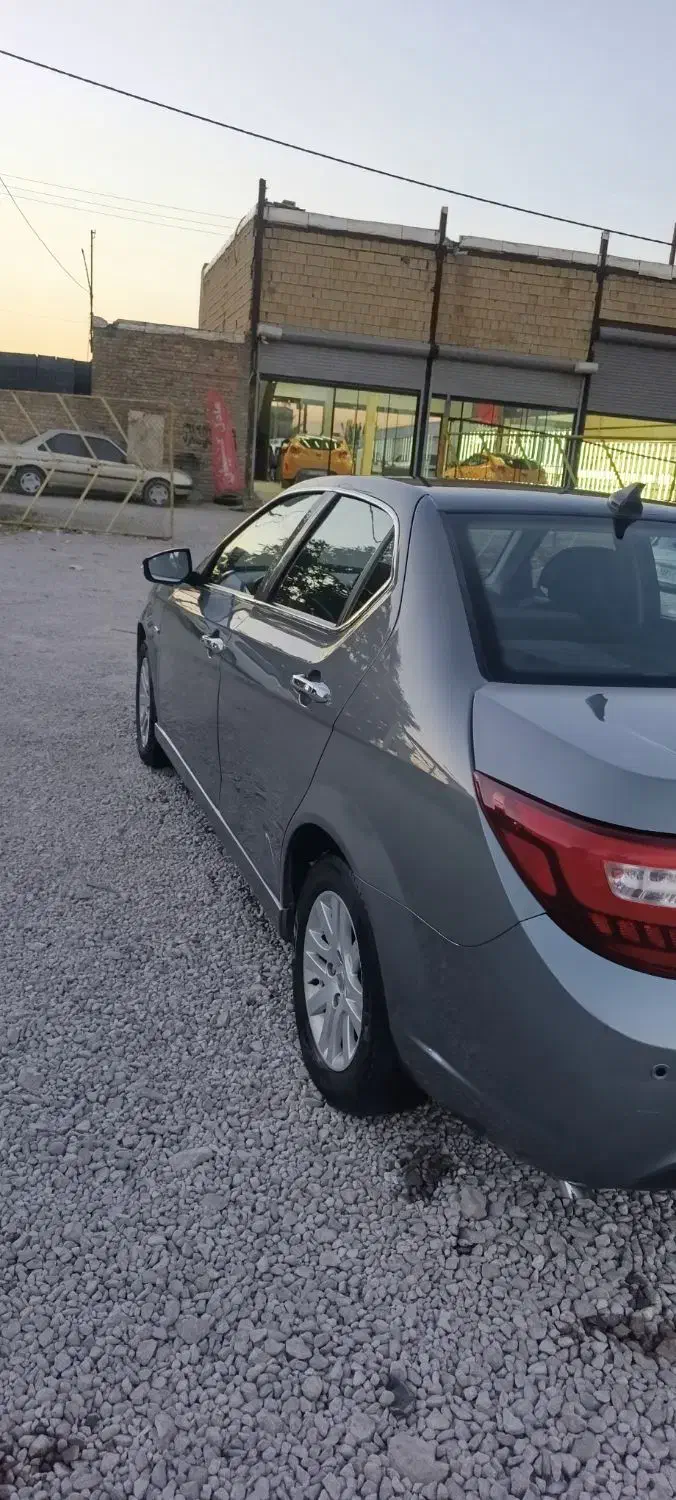 دنا پلاس ۵ دنده EF7 - 1400