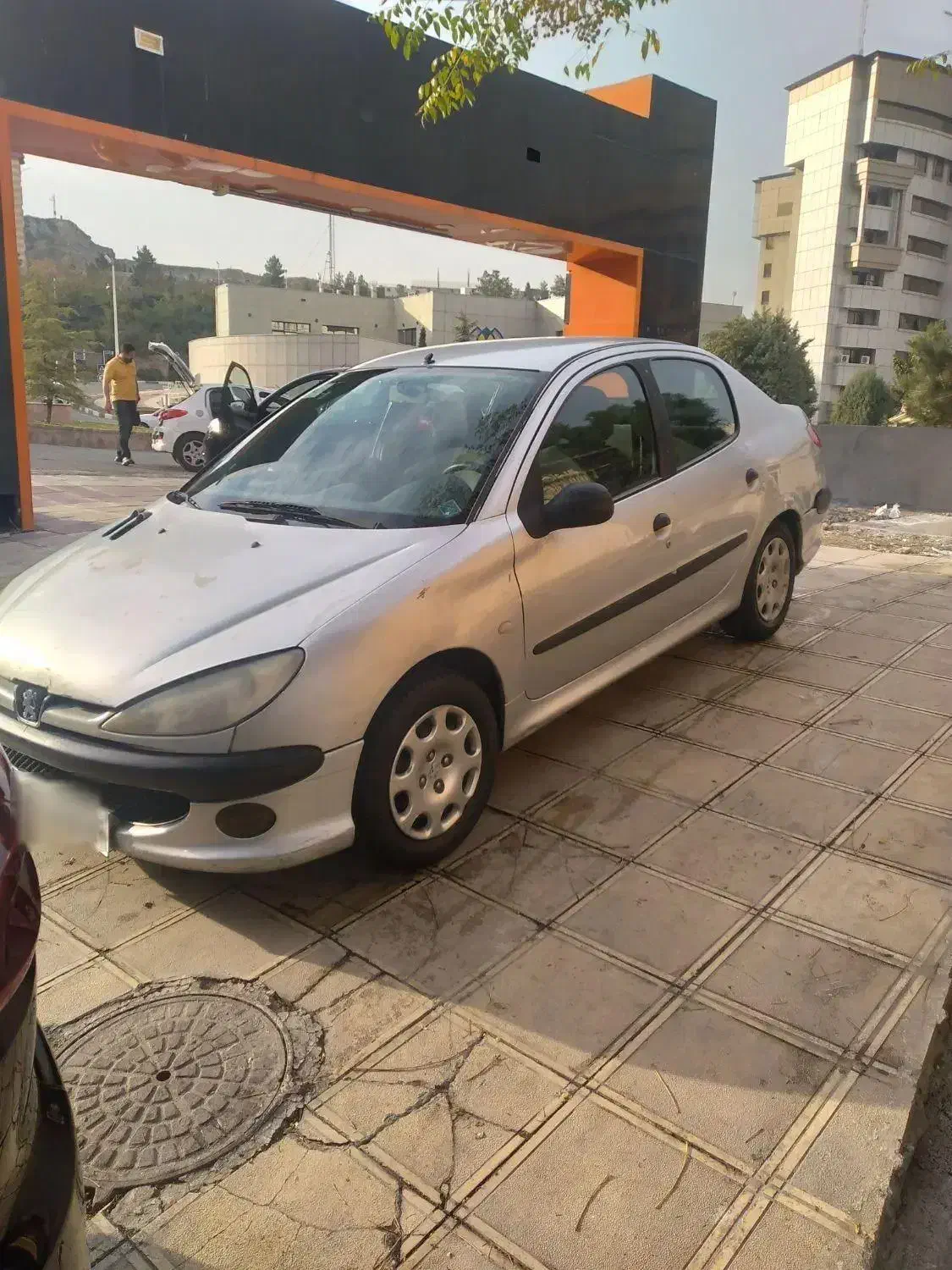 پژو ۲۰۶ صندوق دار v20 - 1388