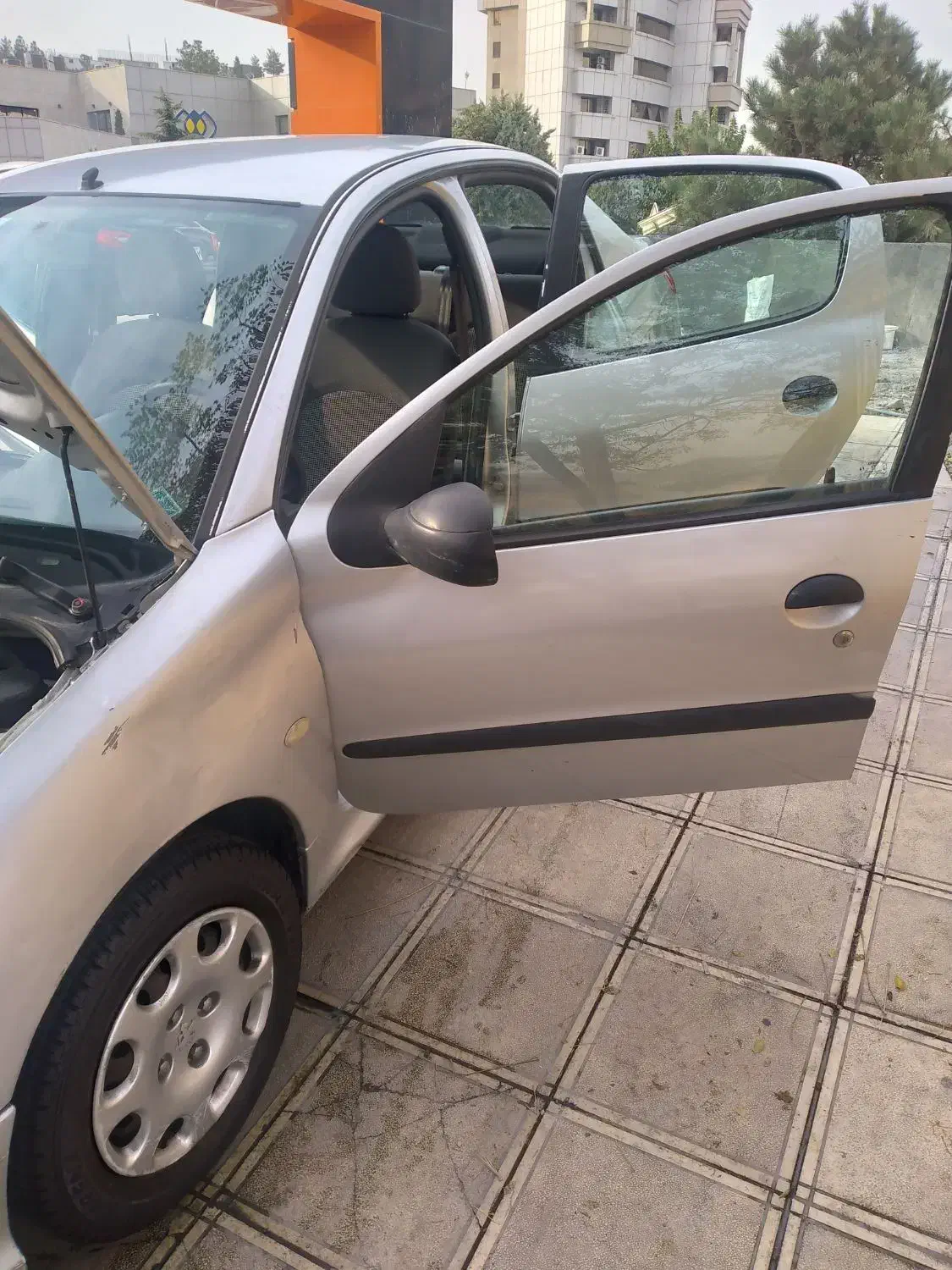 پژو ۲۰۶ صندوق دار v20 - 1388