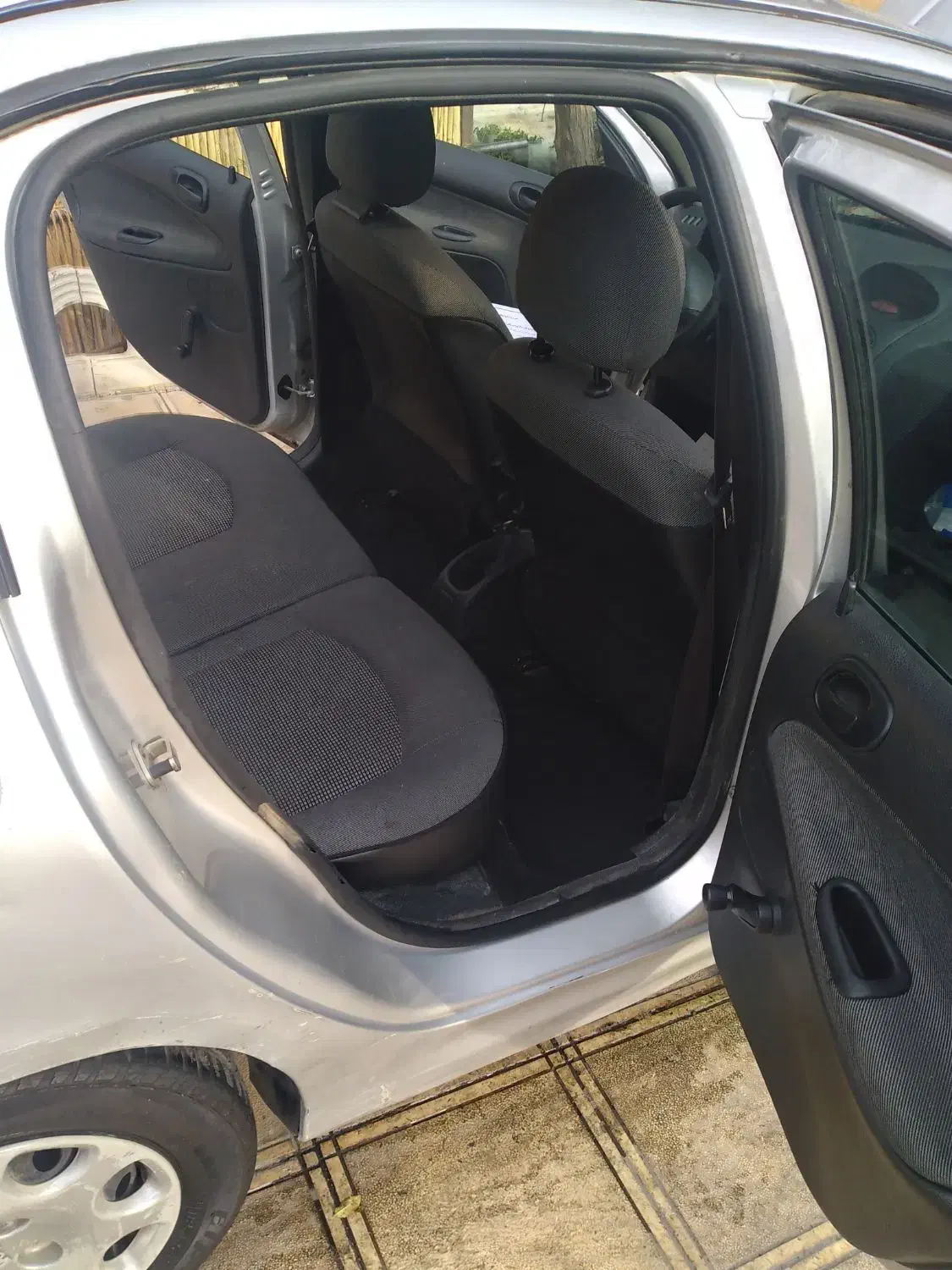 پژو ۲۰۶ صندوق دار v20 - 1388