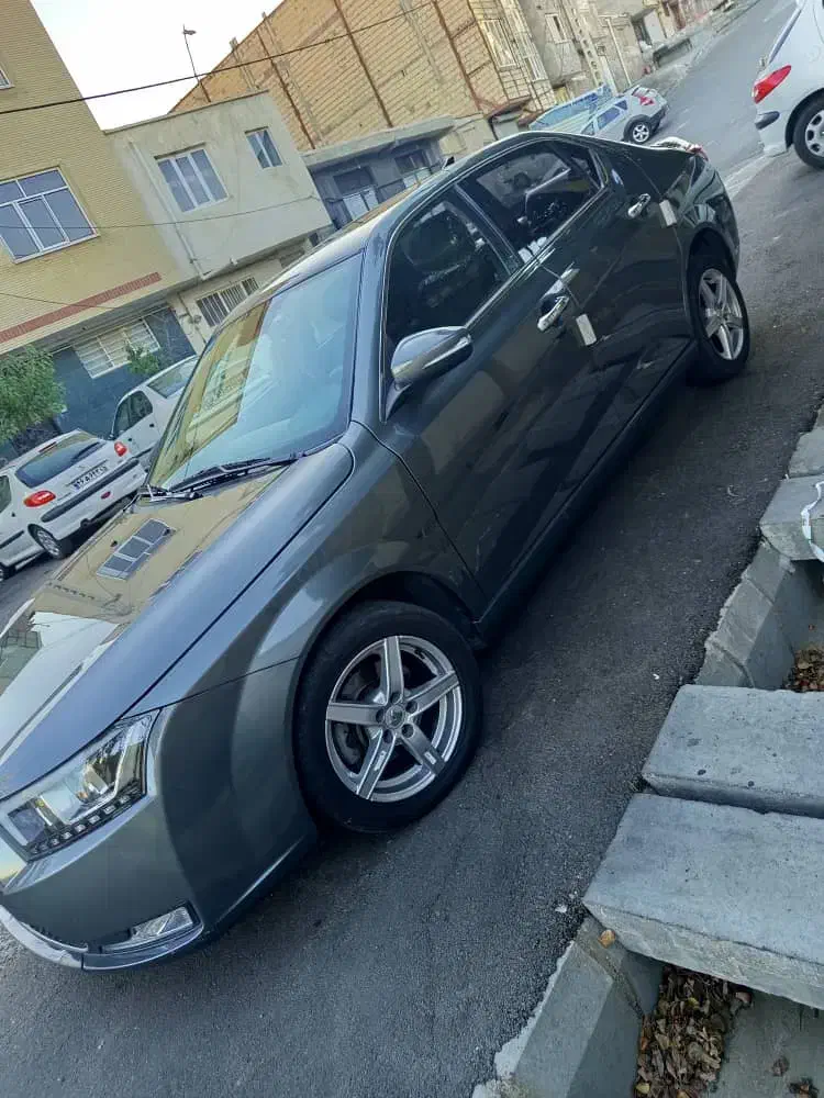 دنا پلاس توربو 6 دنده - 1402