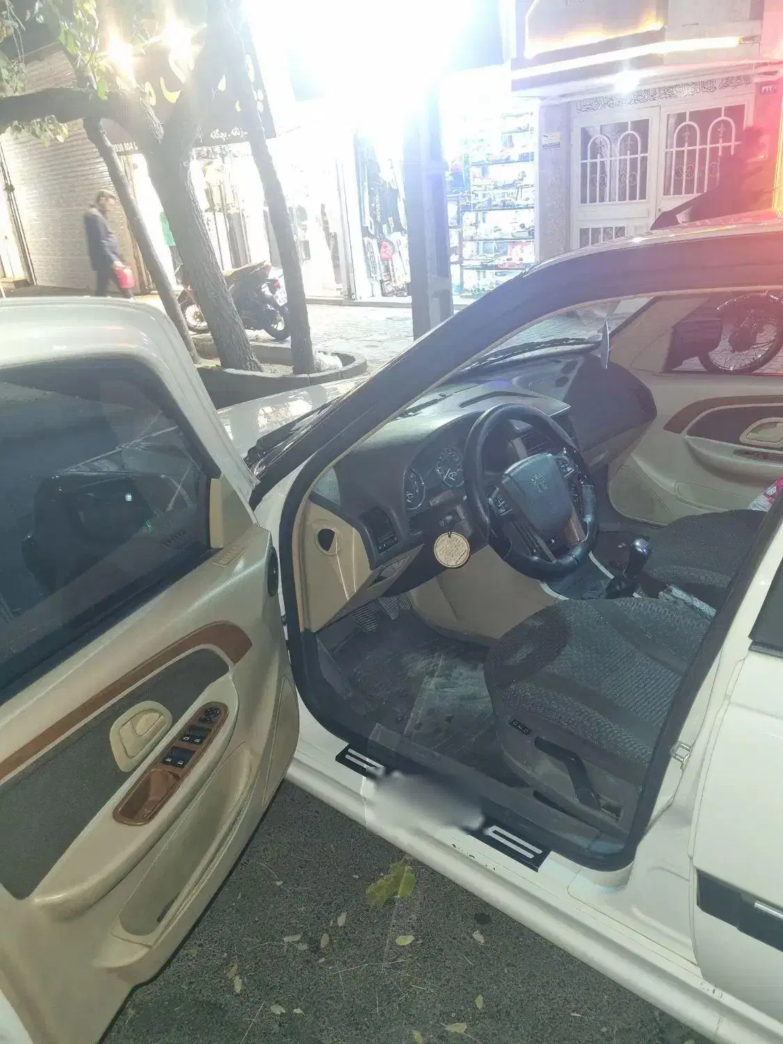 پژو پارس LX - 1400