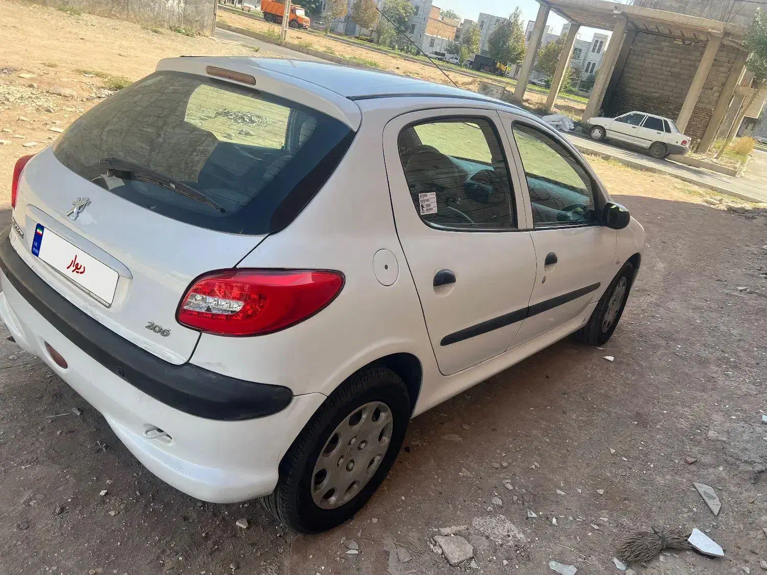 پژو 206 تیپ 5 - 1395