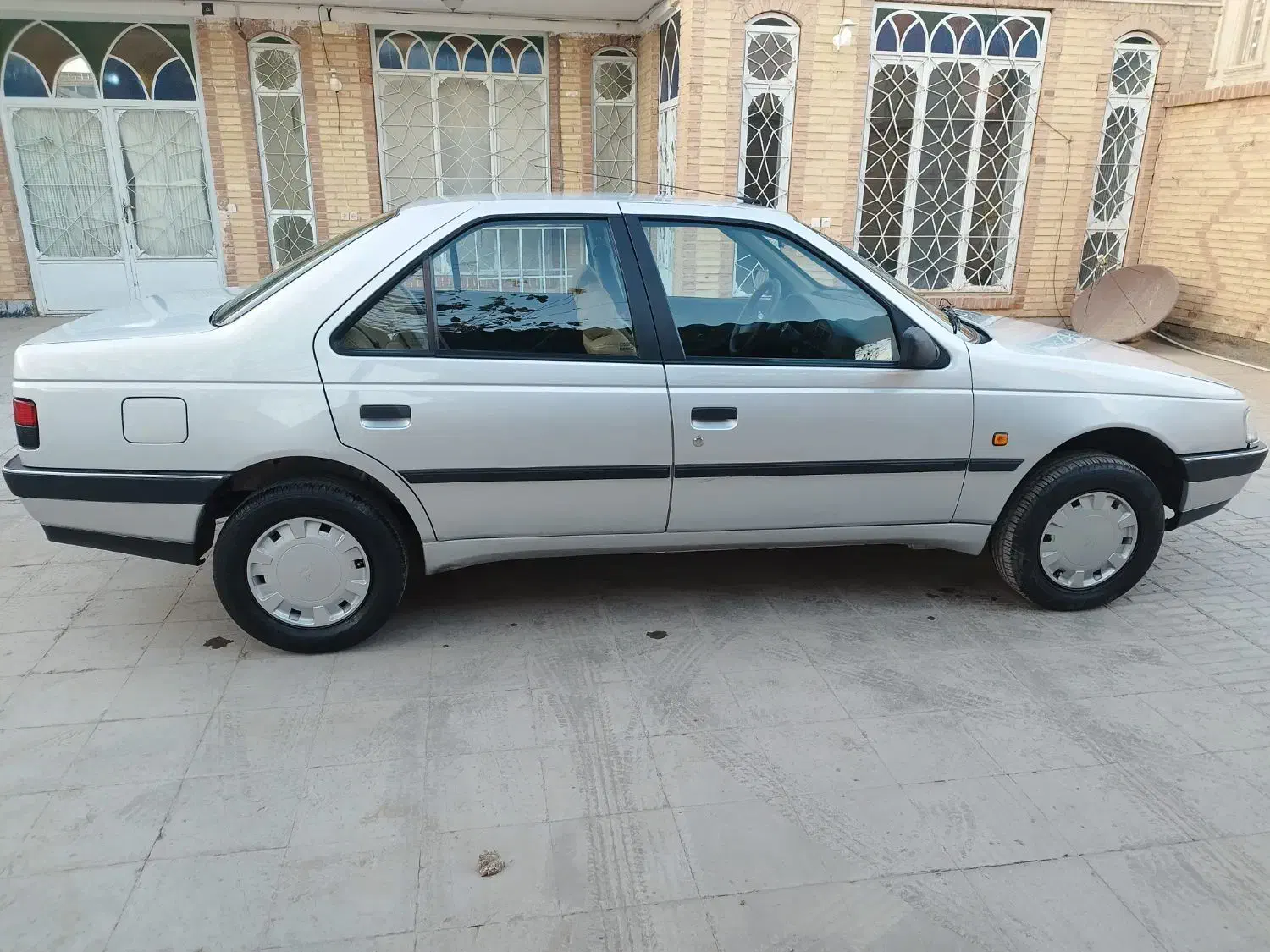 پژو 405 GLX - دوگانه سوز - 1389