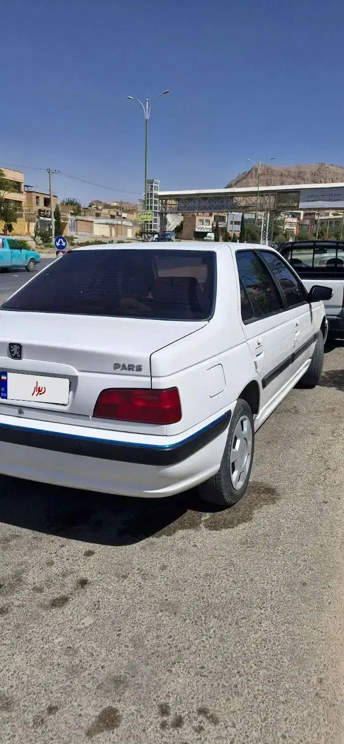 پژو پارس XU7P - 1402