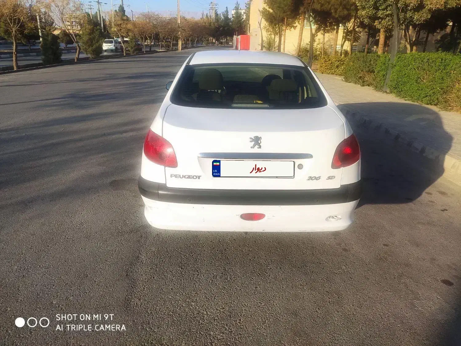 پژو ۲۰۶ صندوق دار v8 - 1394