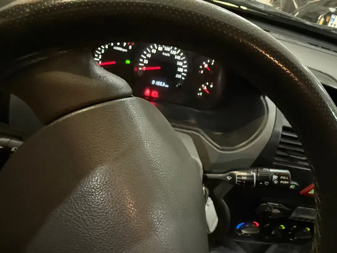 تیبا صندوق دار EX - 1400