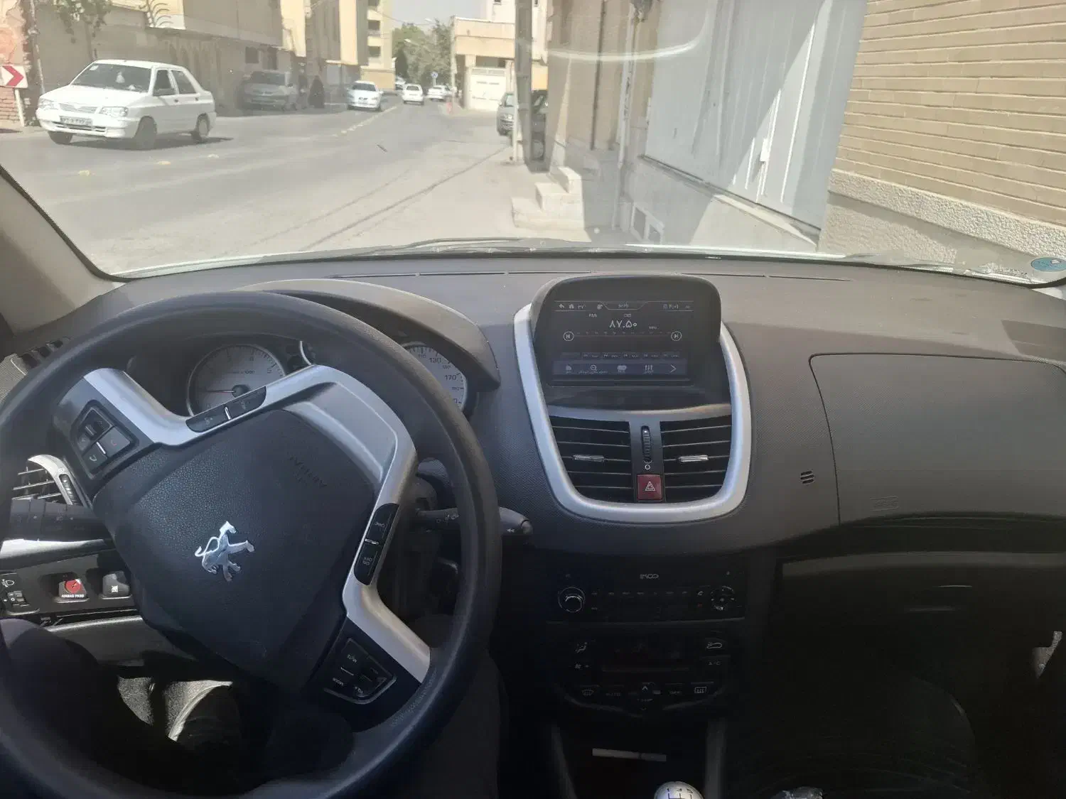 پژو 207 دنده‌ای TU3 - 1402