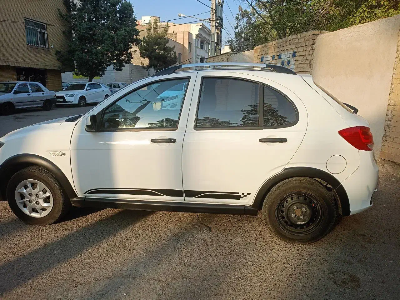 کوییک R دنده‌ای - 1402