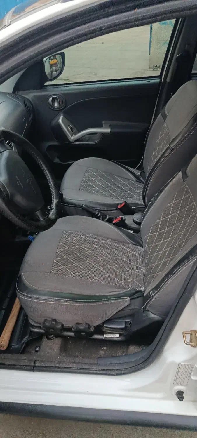 کوییک R دنده‌ای - 1400