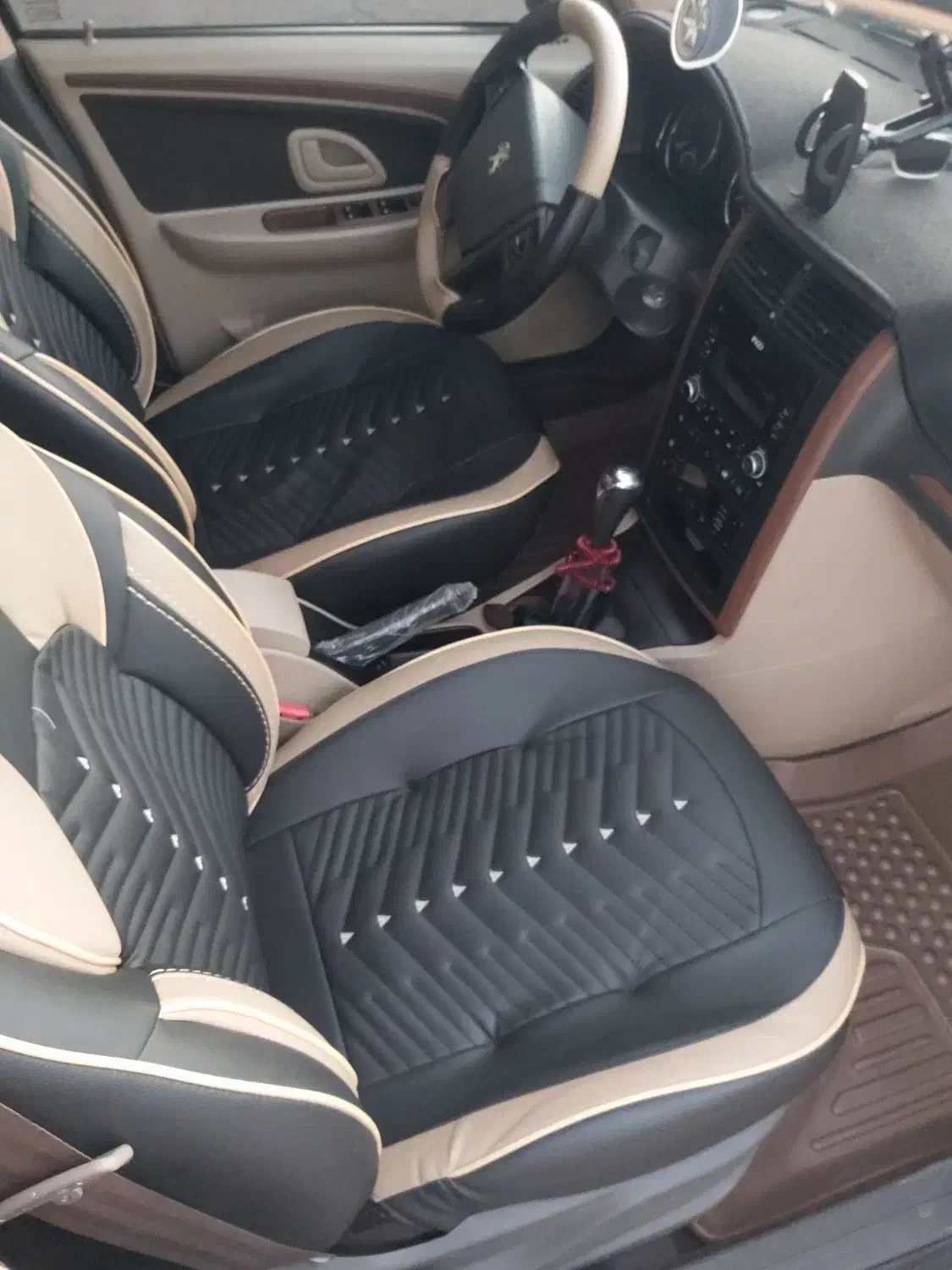 پژو پارس XU7P - 1402